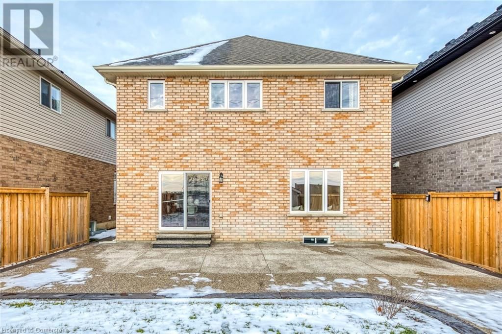 428 DALGLEISH TRAIL Image 42