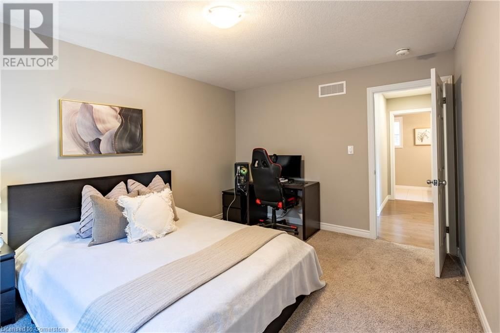 565 FLORENCEDALE CRESCENT Image 30