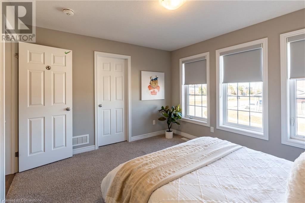 565 FLORENCEDALE CRESCENT Image 32