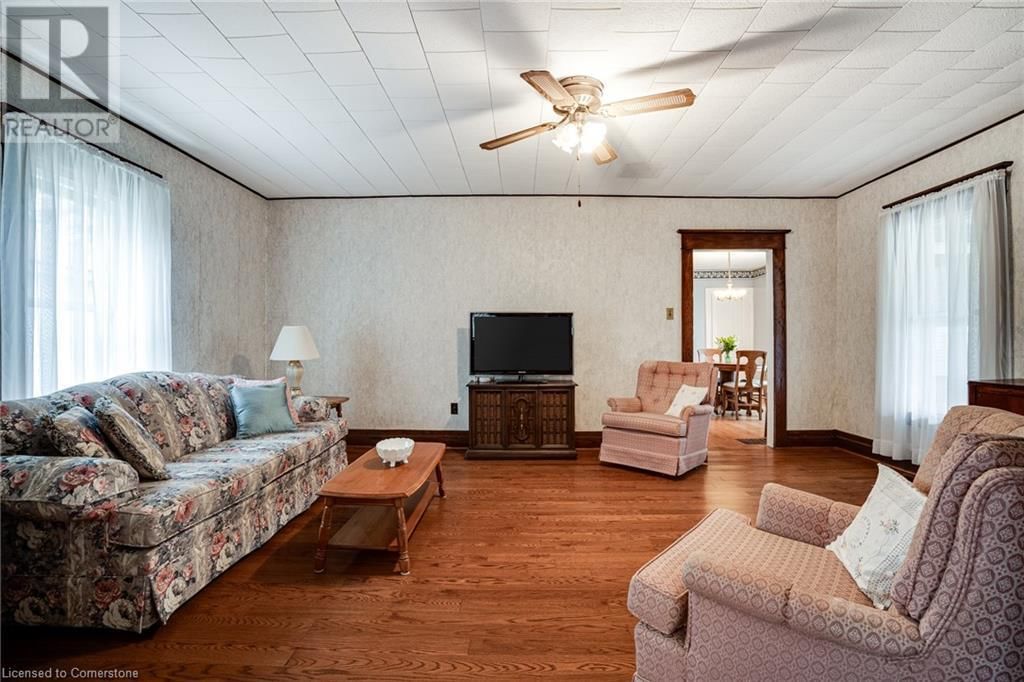 52 ELLIS STREET Image 15