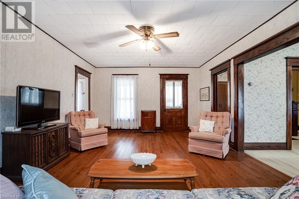 52 ELLIS STREET Image 16