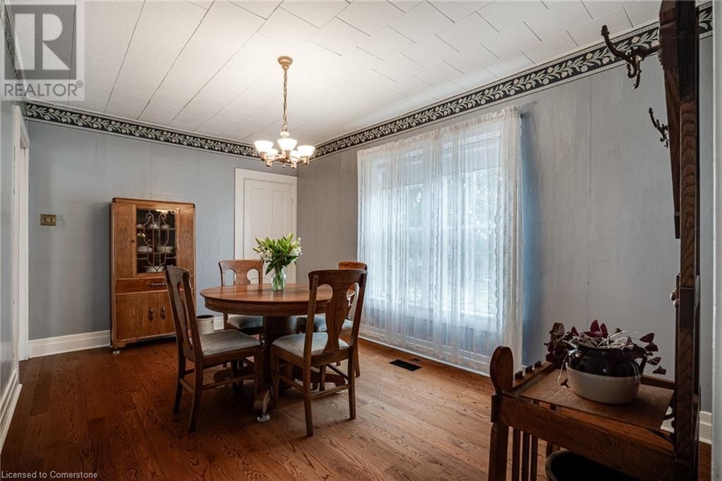 52 ELLIS STREET Image 18