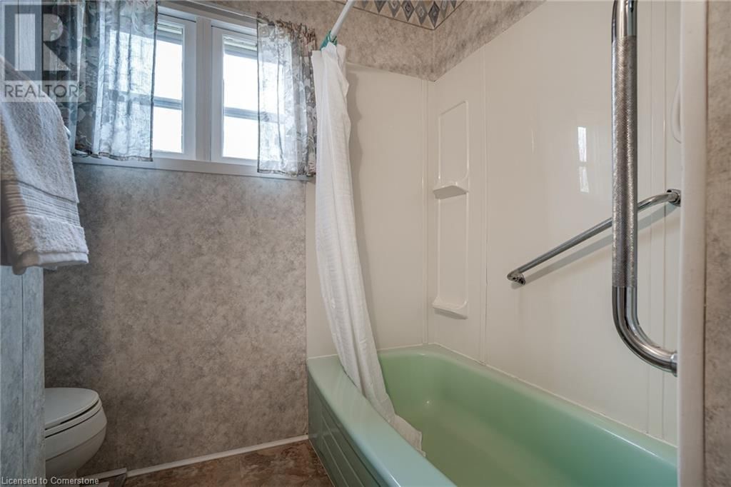 52 ELLIS STREET Image 38