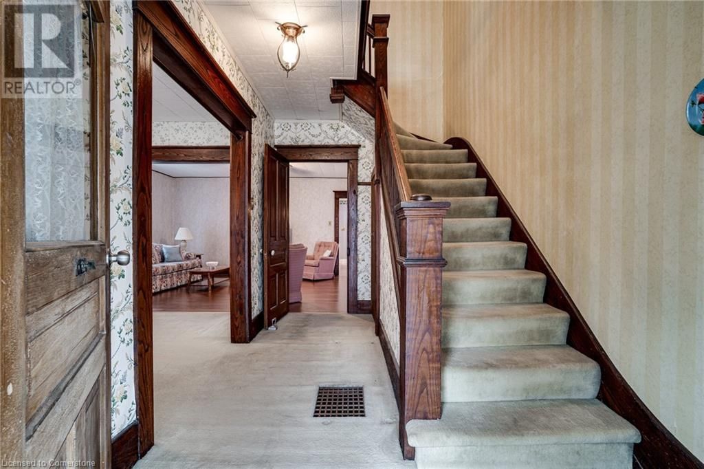 52 ELLIS STREET Image 5