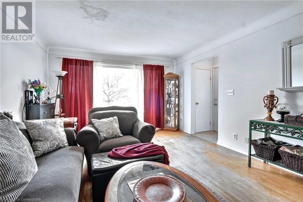 26 HIGHFIELD AVENUE Image 8