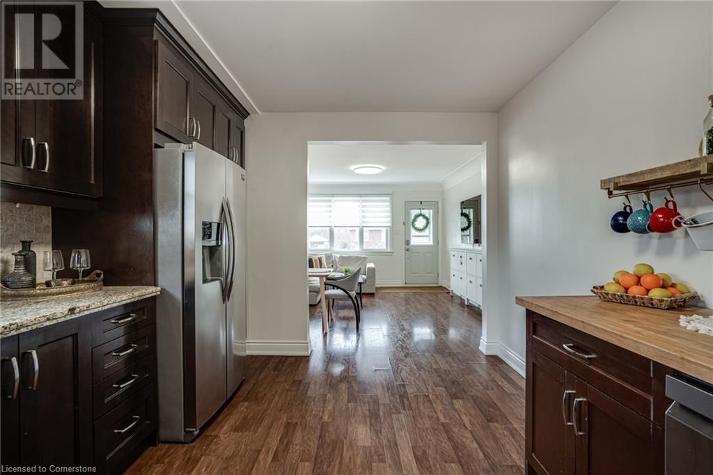 151 CORMAN AVENUE Image 20