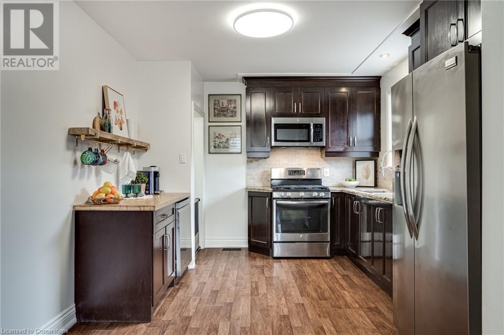 151 CORMAN AVENUE Image 24
