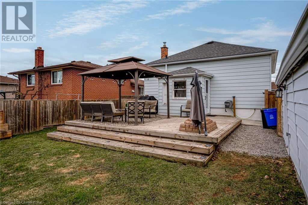 151 CORMAN AVENUE Image 42