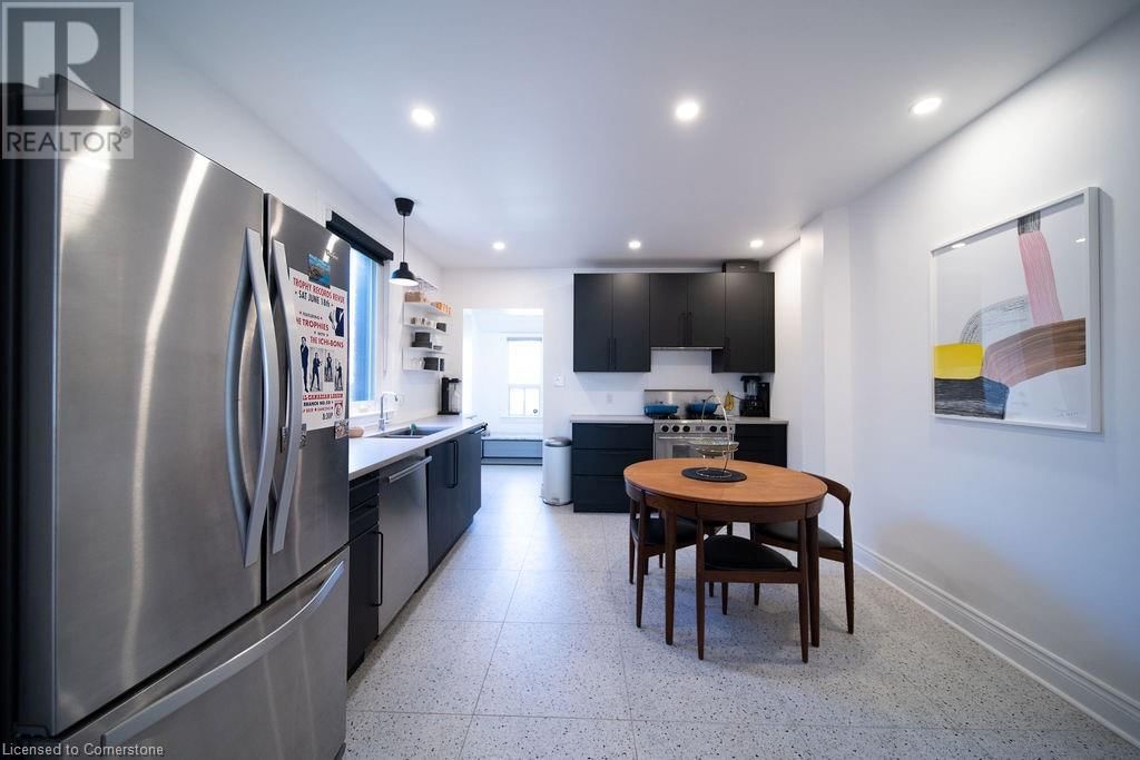 61 WILLIAM STREET Image 12