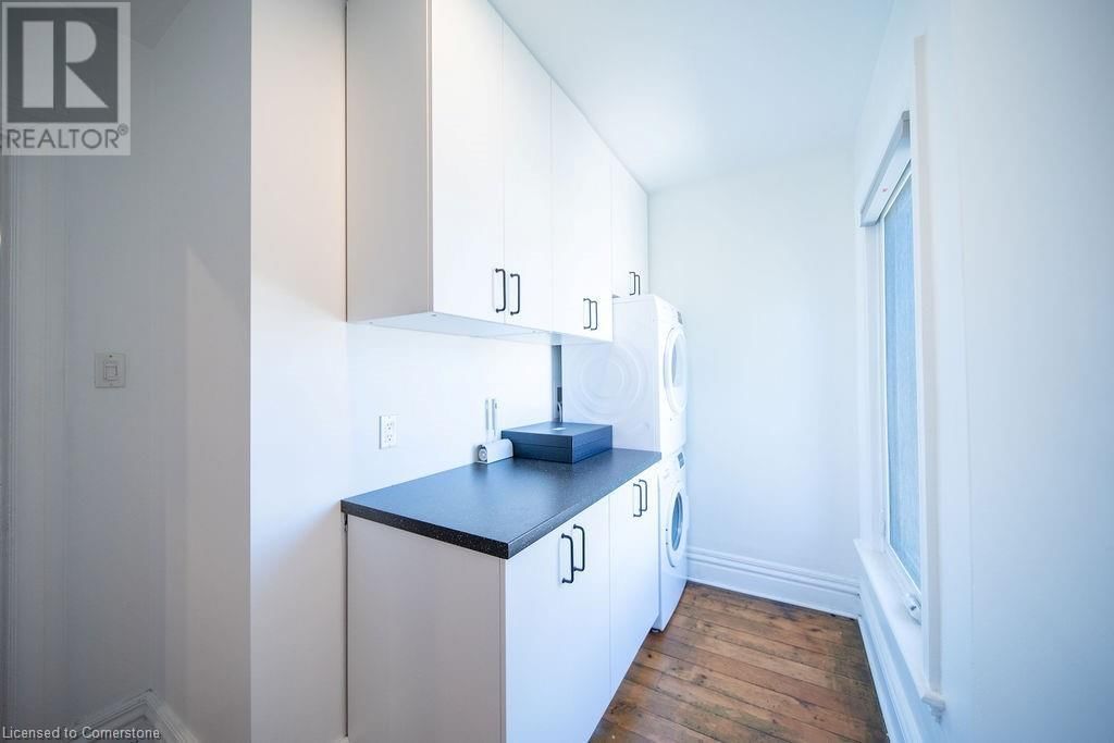 61 WILLIAM STREET Image 23