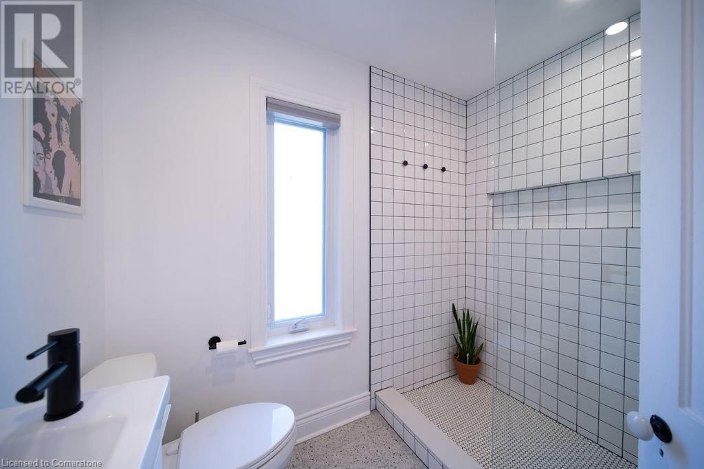 61 WILLIAM STREET Image 26
