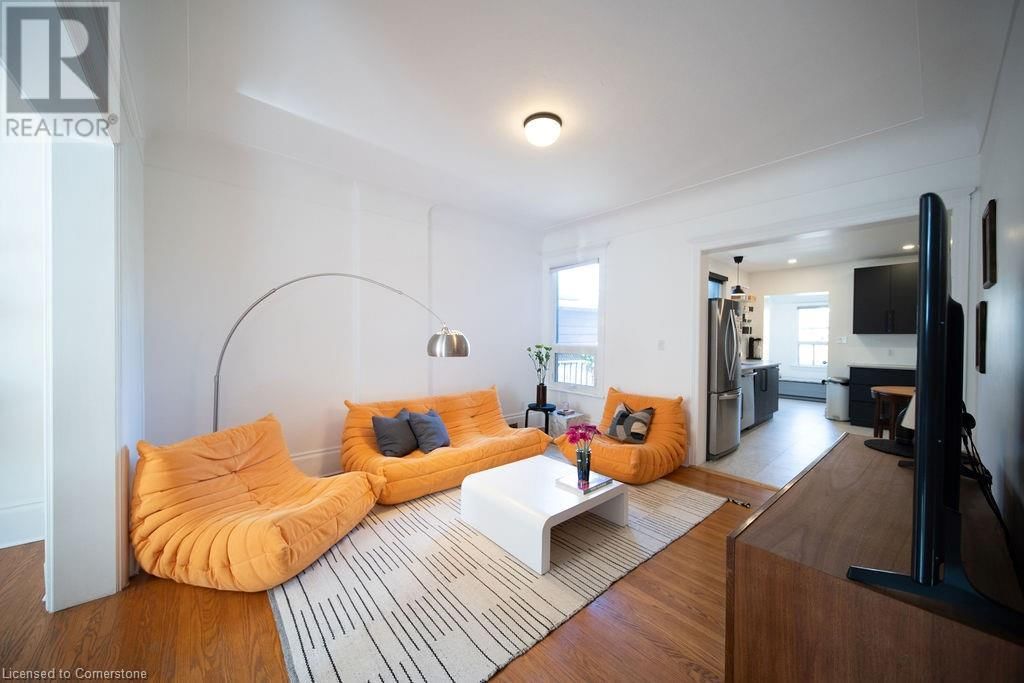 61 WILLIAM STREET Image 9