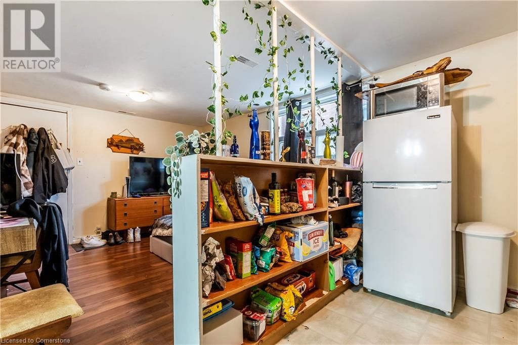 305 LORNE AVENUE Image 34