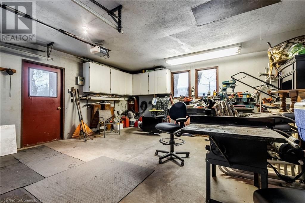 305 LORNE AVENUE Image 37