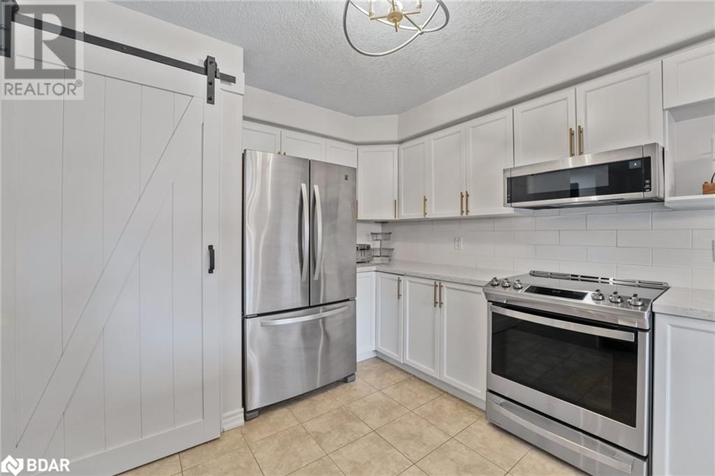 8 KIERLAND ROAD Image 11