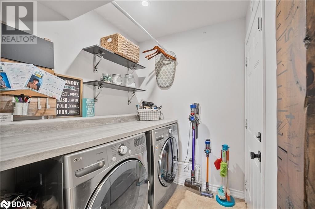 8 KIERLAND ROAD Image 12