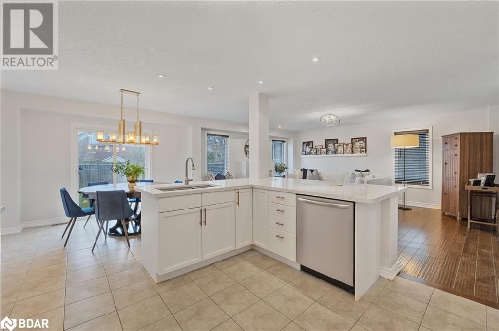 8 KIERLAND ROAD Image 13