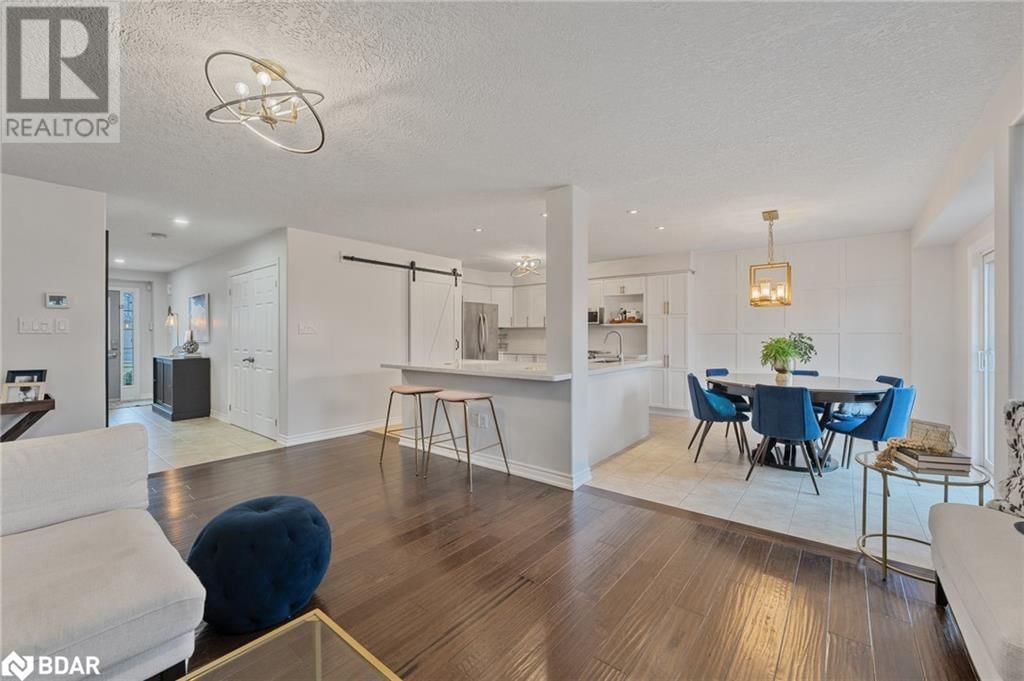 8 KIERLAND ROAD Image 8