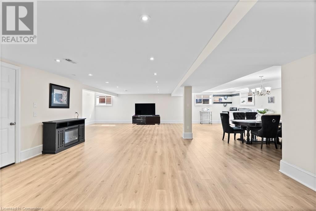 211 LEWIS ROAD Image 32