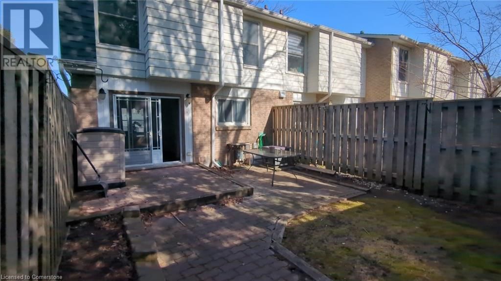 7 - 206 GREEN VALLEY DRIVE Image 37