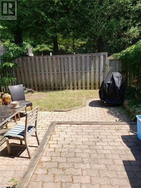7 - 206 GREEN VALLEY DRIVE Image 40