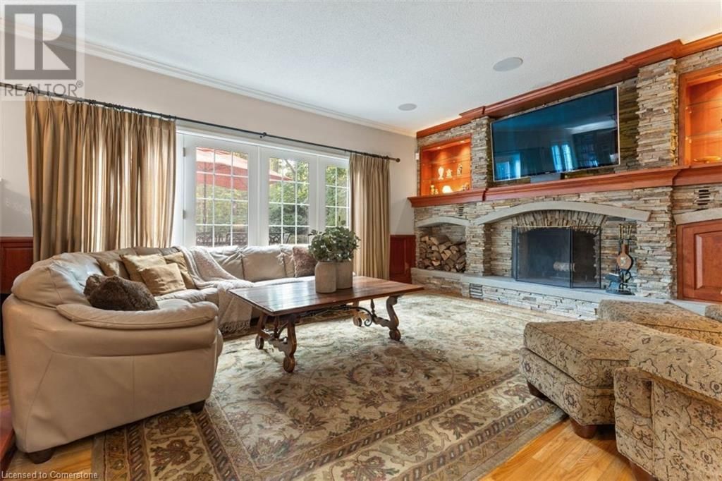 73 LEMON STREET Image 15