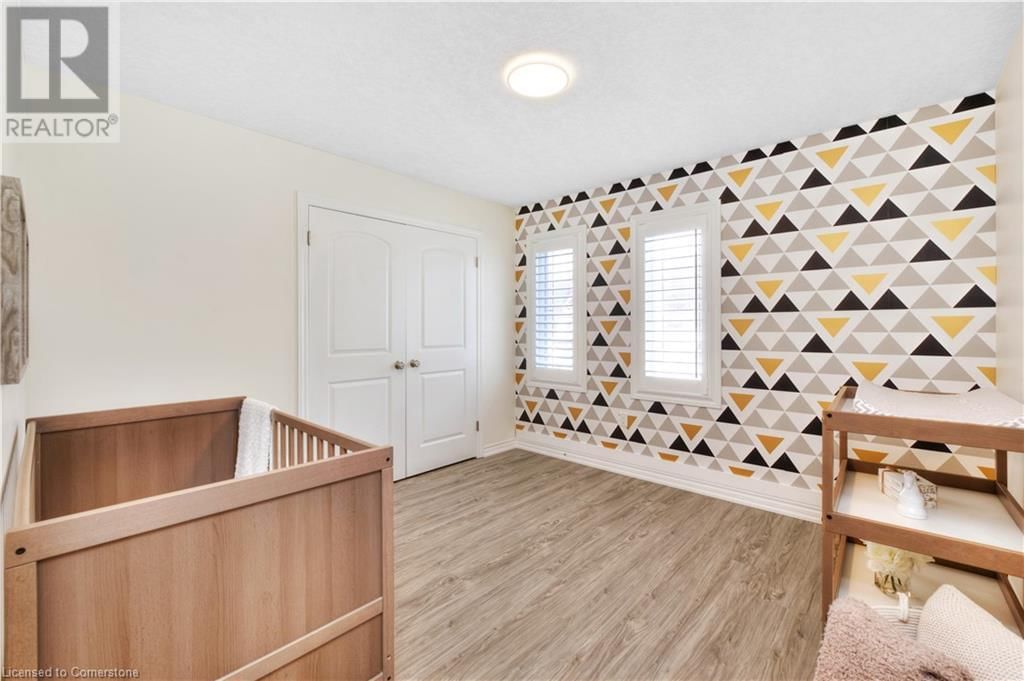 144 CINNAMON FERN STREET Image 33