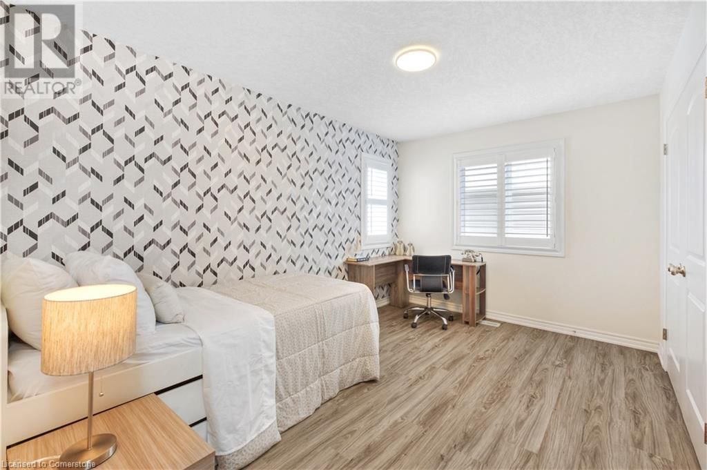 144 CINNAMON FERN STREET Image 34
