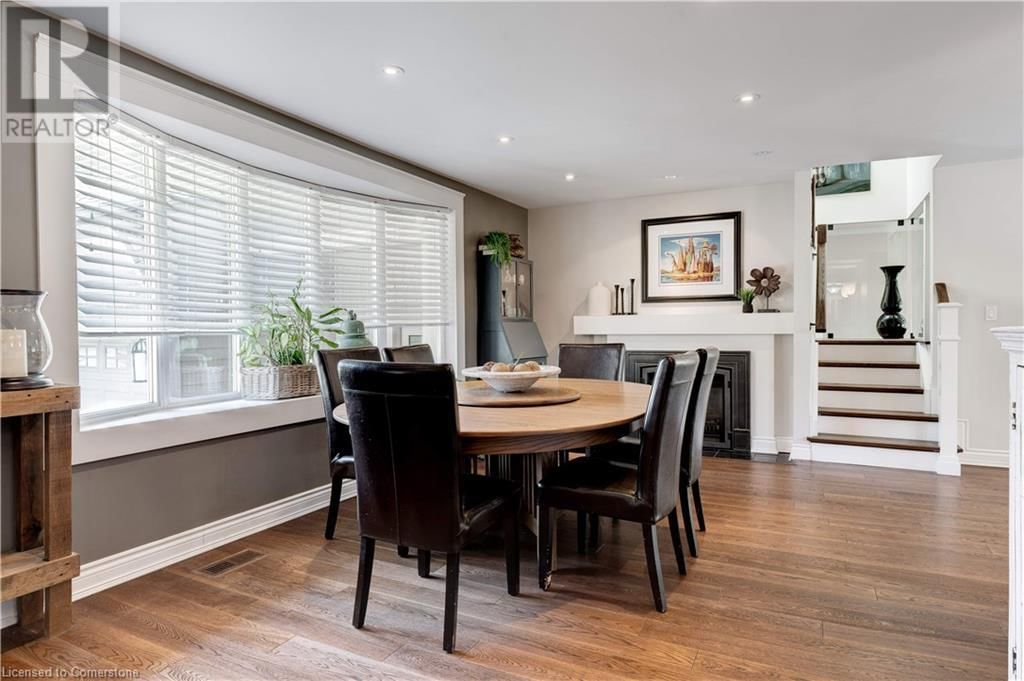 4391 LAKESHORE ROAD Image 11