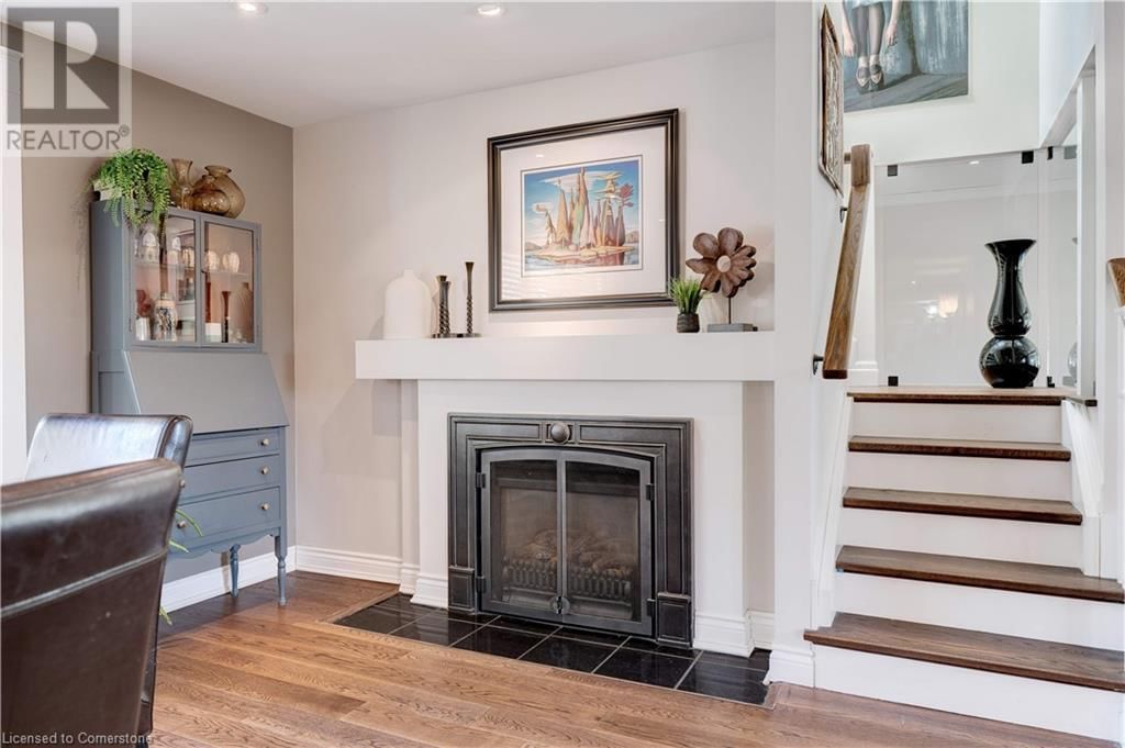 4391 LAKESHORE ROAD Image 12