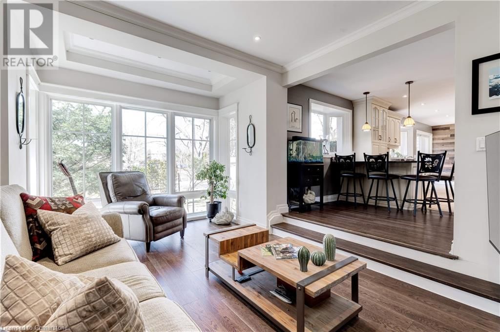 4391 LAKESHORE ROAD Image 21