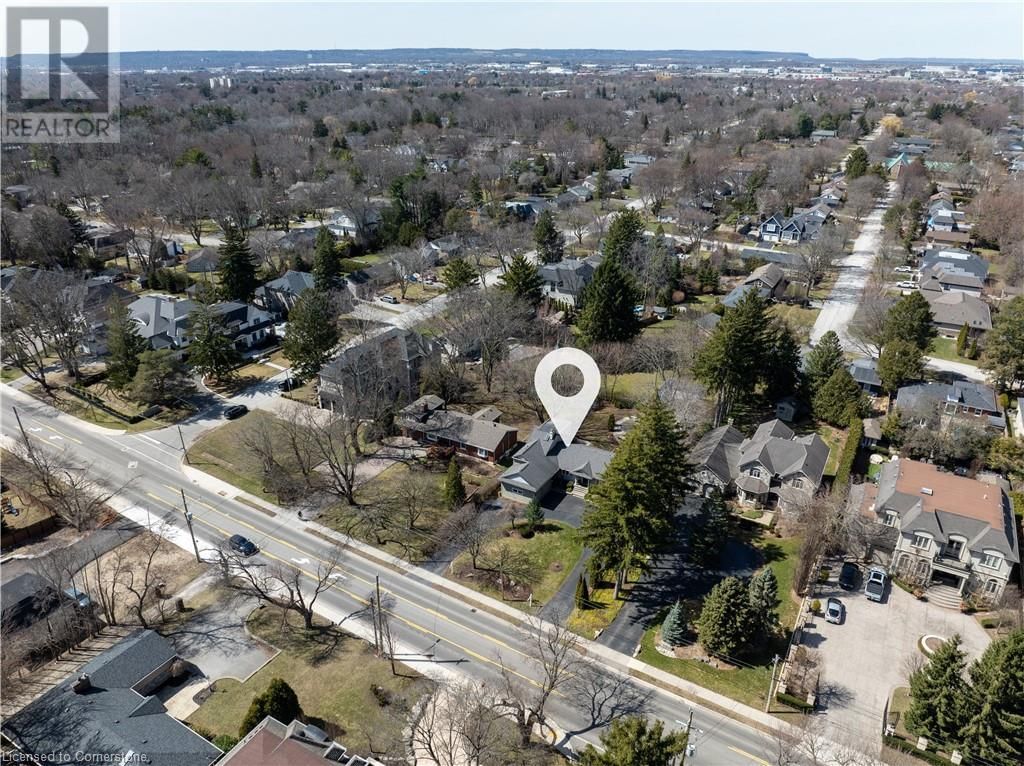 4391 LAKESHORE ROAD Image 42