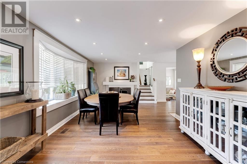 4391 LAKESHORE ROAD Image 7