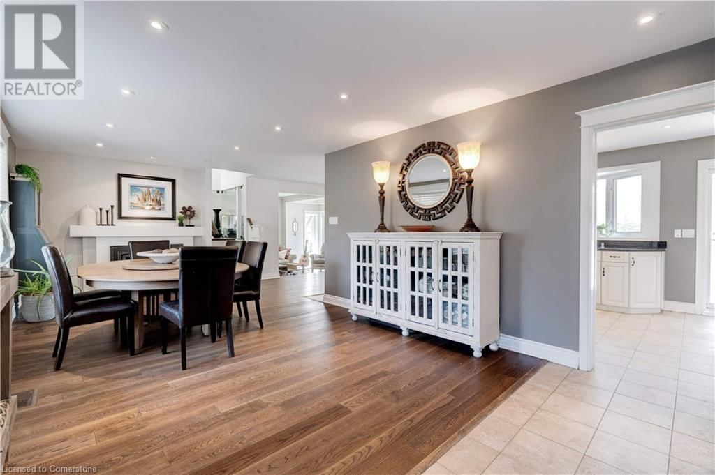 4391 LAKESHORE ROAD Image 8