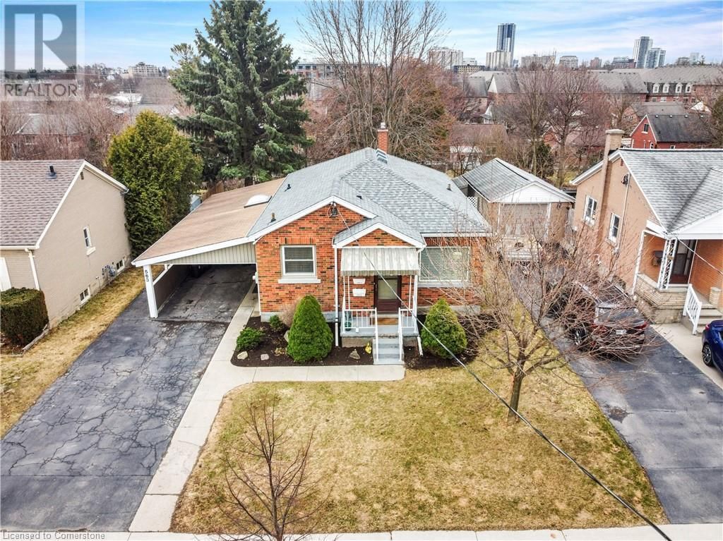 563 GUELPH STREET Image 5