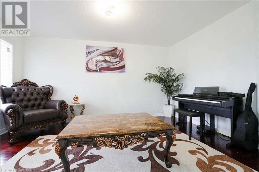 76 COUNTRY CLUB DRIVE Image 11