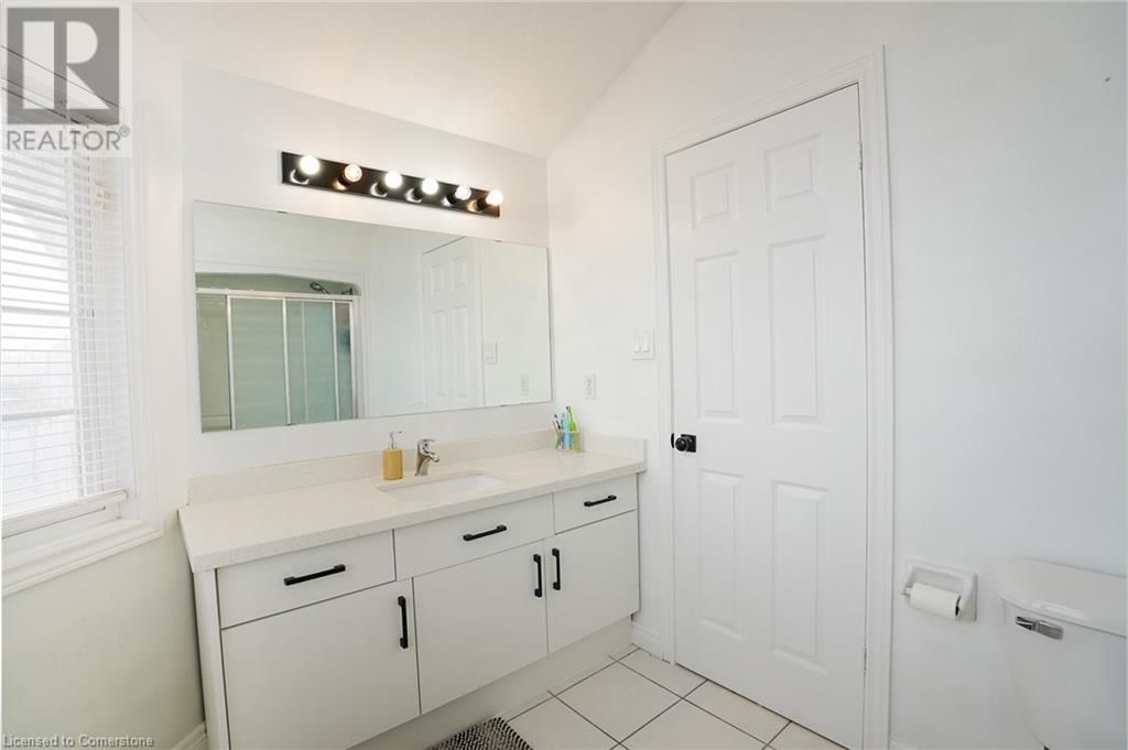 76 COUNTRY CLUB DRIVE Image 39