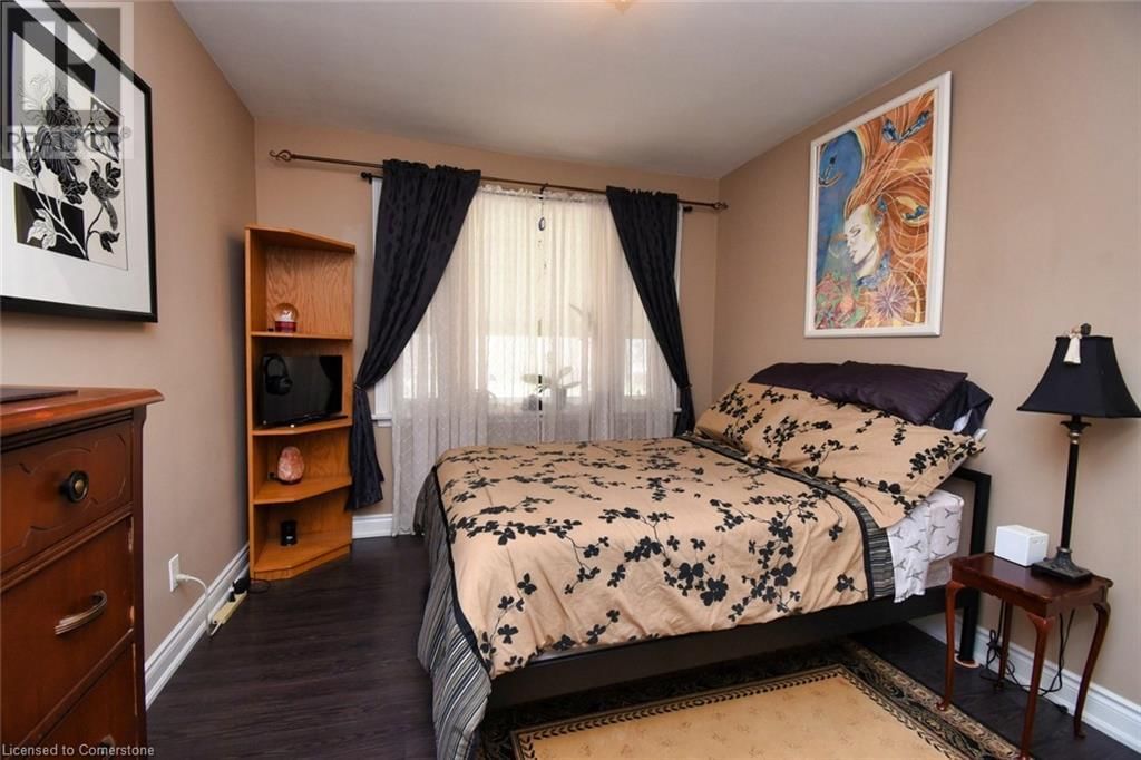 16 MARGARET STREET Image 14