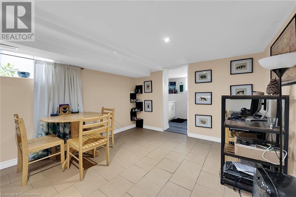 31 CENTENNIAL PARKWAY Image 30
