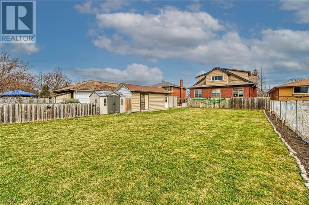31 CENTENNIAL PARKWAY Image 50