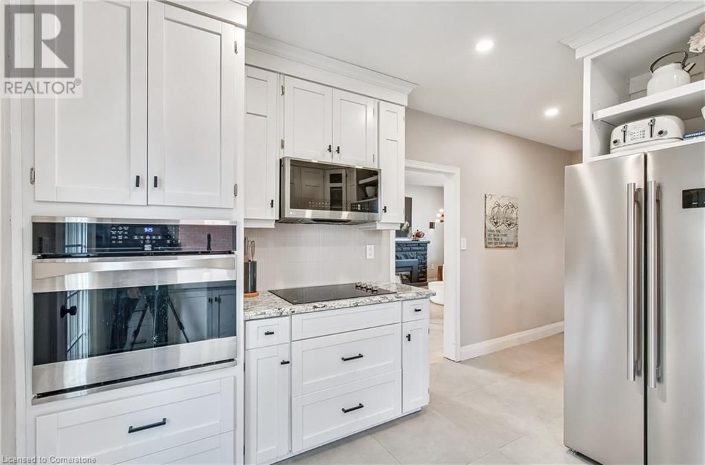 131 ALPINE AVENUE Image 16