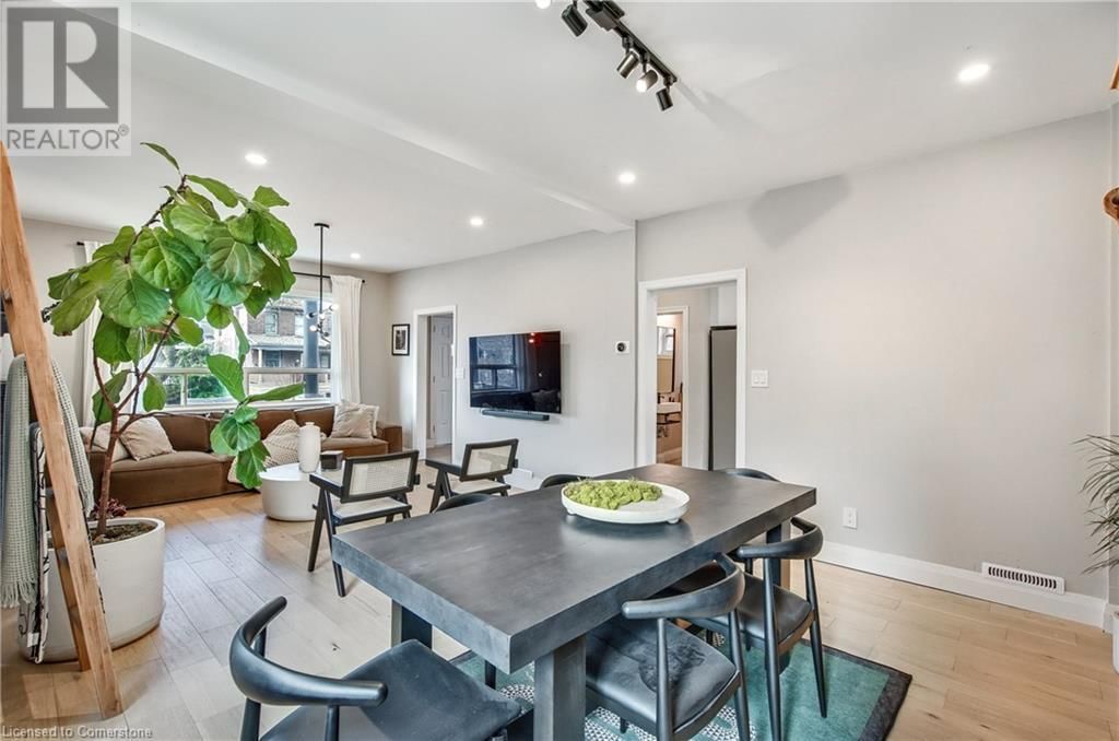 131 ALPINE AVENUE Image 20