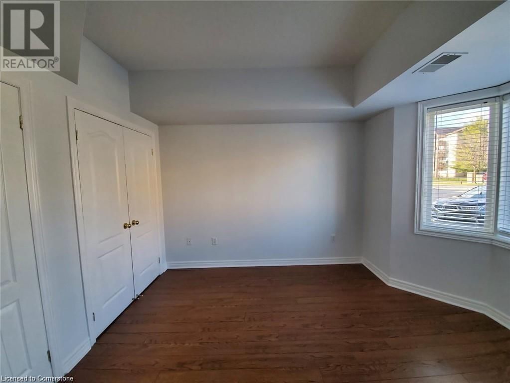 111 - 4016 KILMER DRIVE Image 6