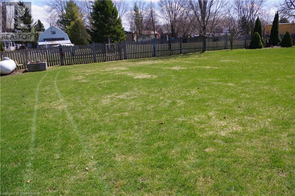 161 BROCK STREET Image 12