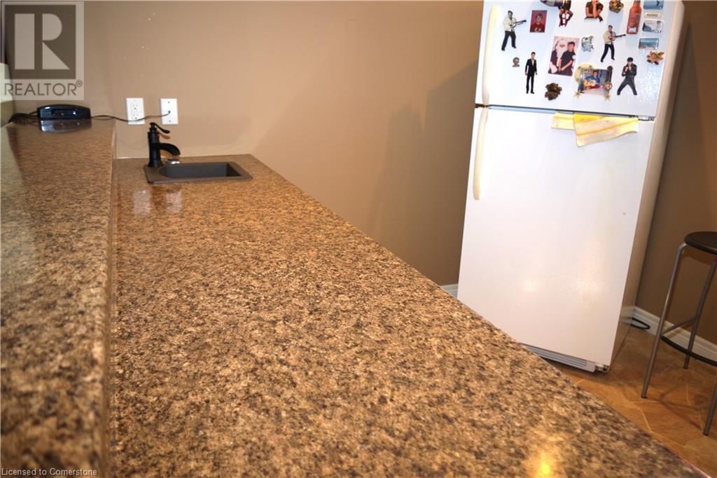 161 BROCK STREET Image 35