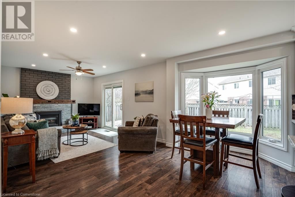 2233 TOWNE BOULEVARD Image 11