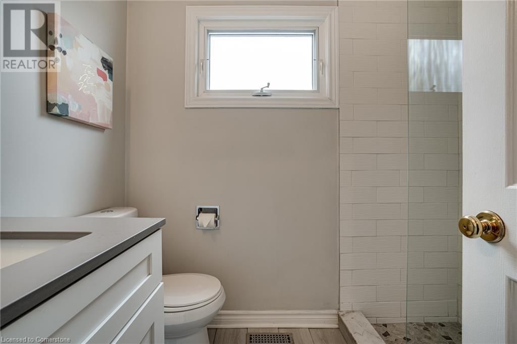 2233 TOWNE BOULEVARD Image 17