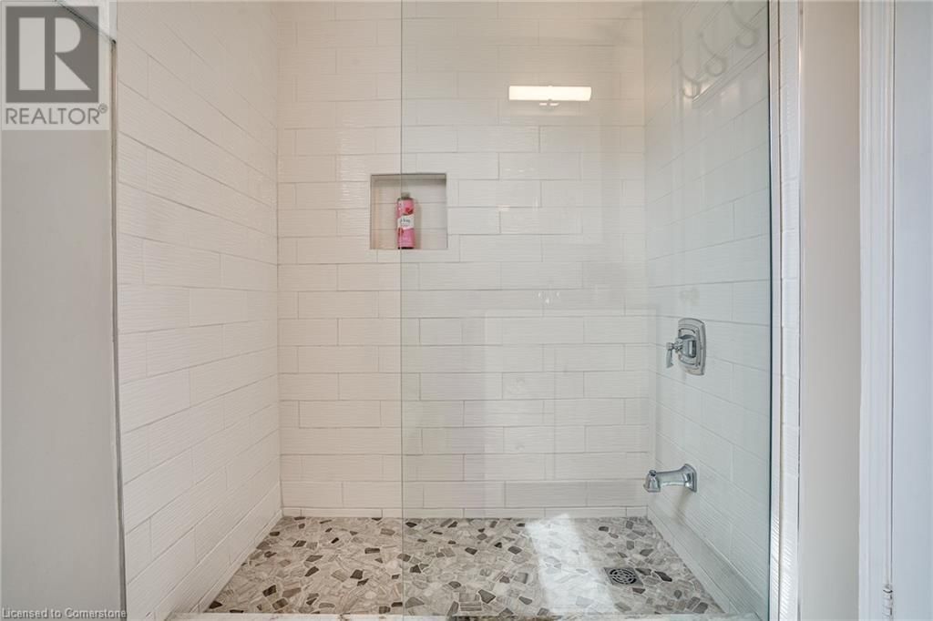 2233 TOWNE BOULEVARD Image 18