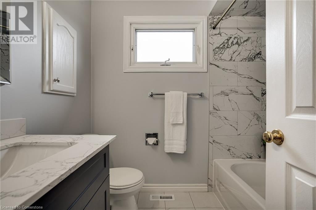 2233 TOWNE BOULEVARD Image 23