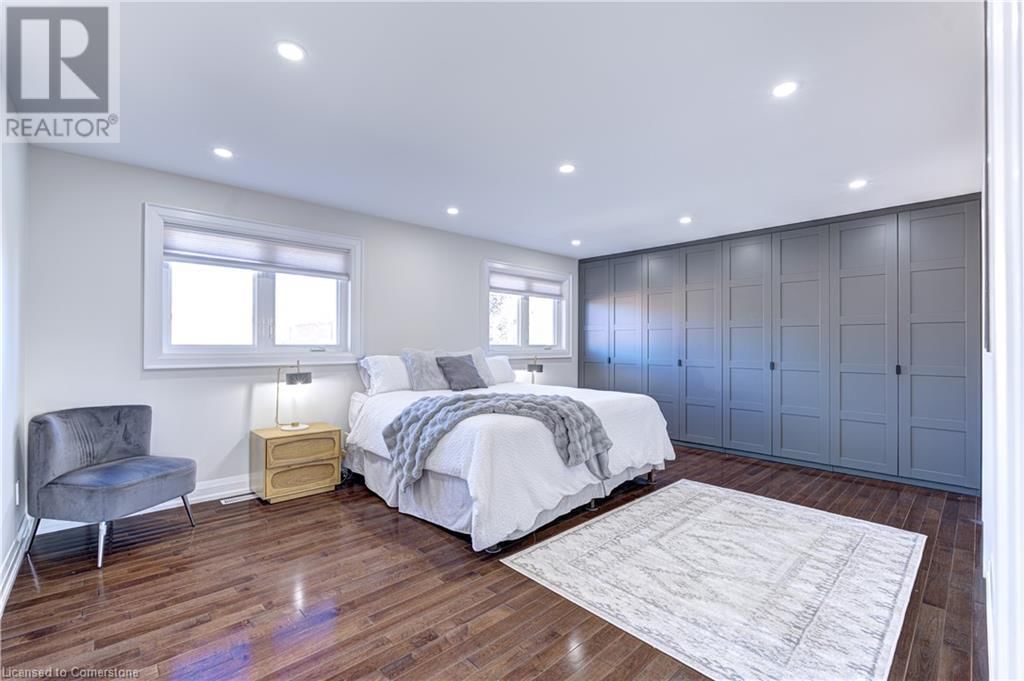 39 IONA CRESCENT Image 27
